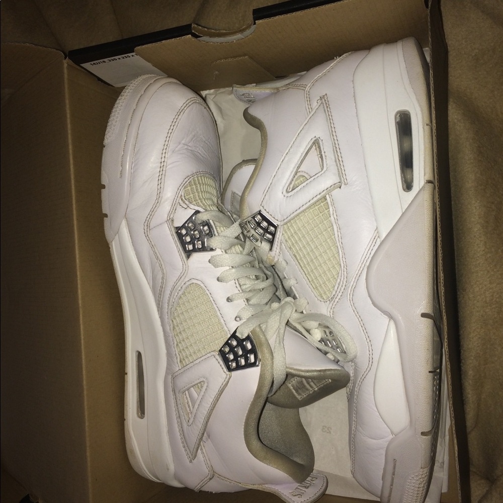 Jordan 4 “pure money”